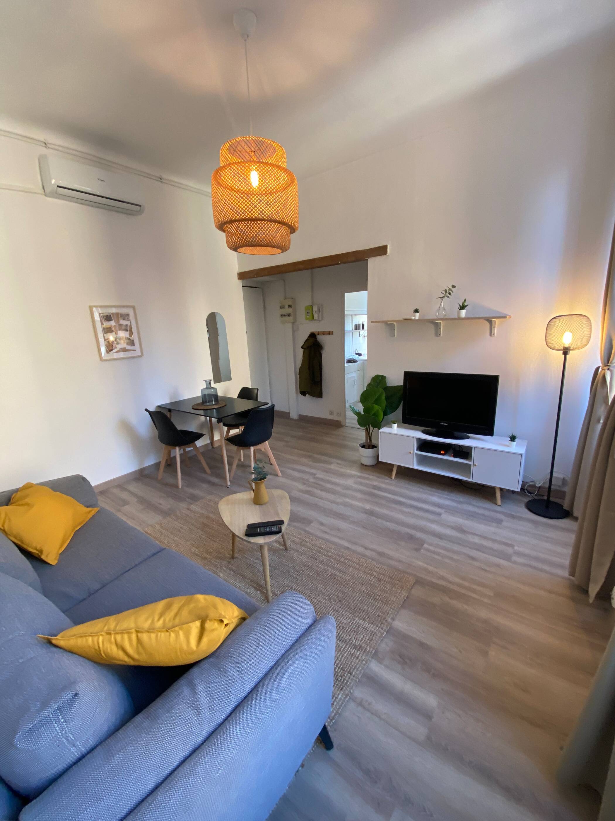 Appartement 2 pièces 37 m² · à Marseille 2ème Arrondissement · 37 m² · 800 €/mois