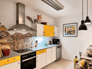 4-Zimmer-Wohnung mit Balkon im historischen Stadtkern von Coburg – 96450 Coburg – Vorschaubild 2