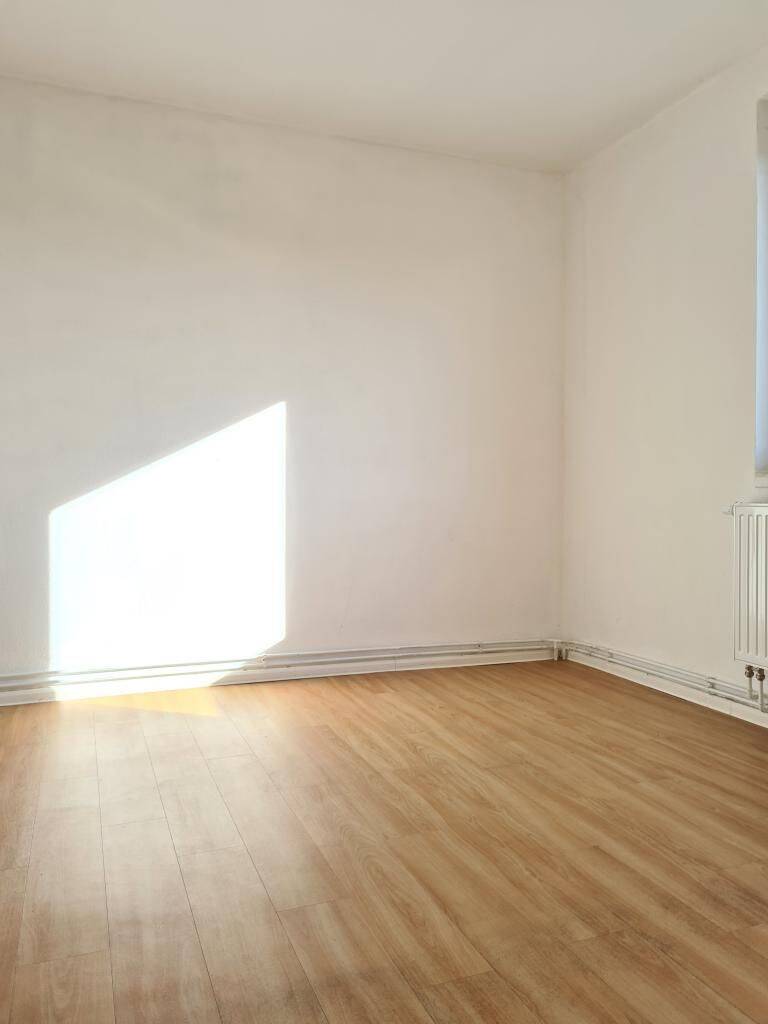 ideal für kleine Familie - WBS erforderlich! – Magdeburg – Vorschaubild 4