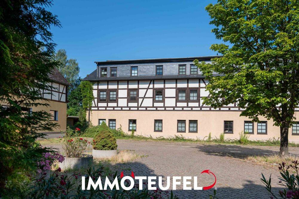 Wohntraum in Adelsberg | Einliegerwohnung, Dachterrasse, Kamin, Garage & sonniger Garten – Chemnitz – Vorschaubild 3