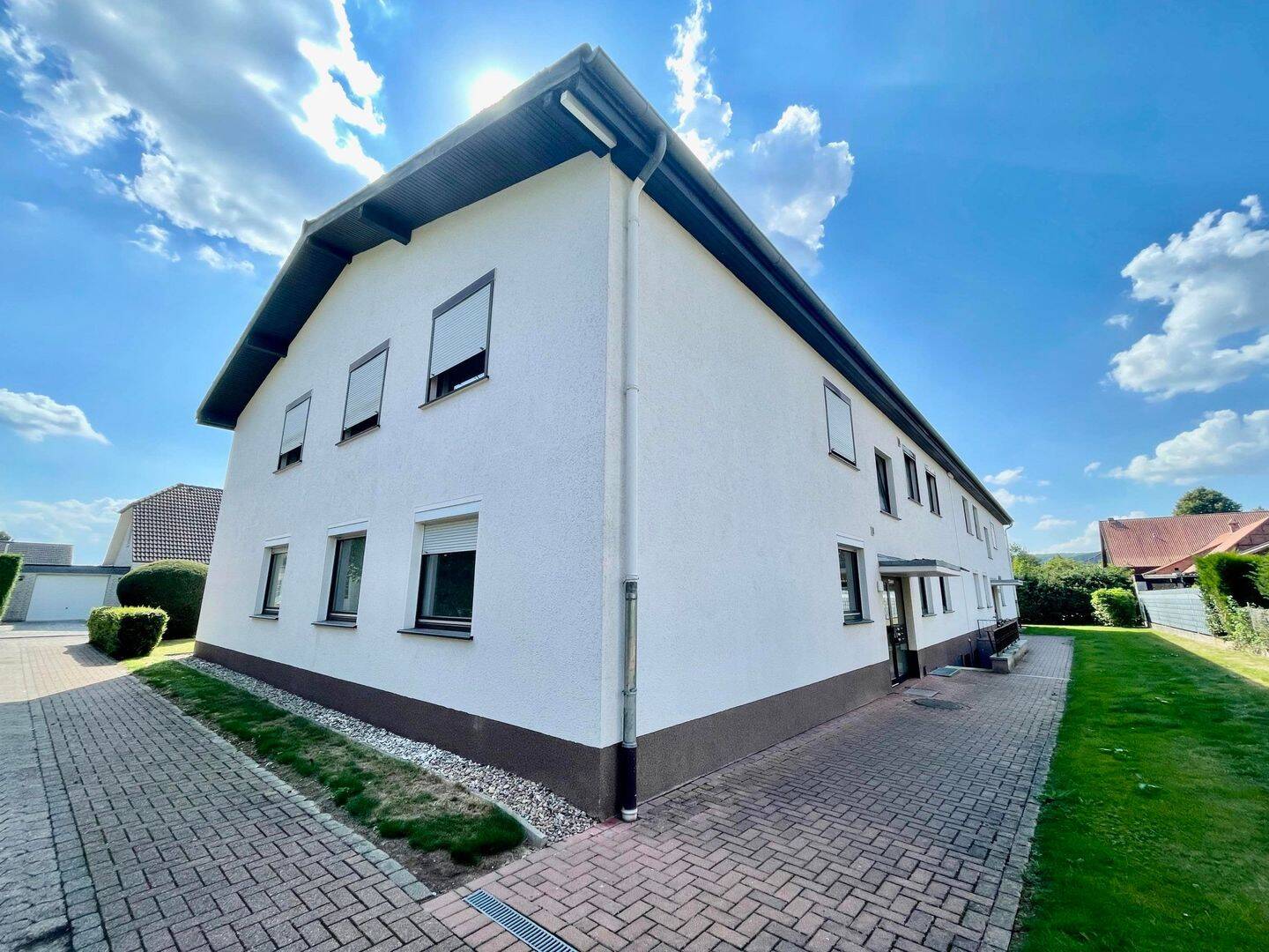 Gepflegte 3-Zimmer Eigentumswohnung mit großzügigem Grundriss, Balkon und eigener Solartechnik - ruhiges Wohnen nahe dem Kurpark – Bad Pyrmont – Vorschaubild 5