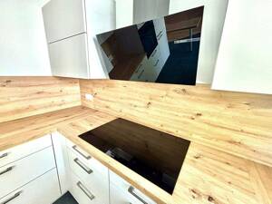 3 Zimmer mit Einbauküche, Tageslichbad, Gäste-WC, Keller und Lift – 65189 Wiesbaden – Vorschaubild 6