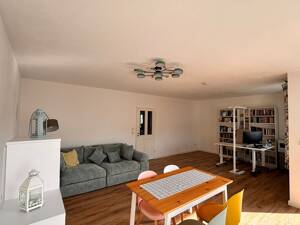 Kernsanierte 2-Zimmer-Wohnung (77m²) mit großem Balkon, Stellplatz & teilmöbliert in Bremen-Burglesum – 28717 Bremen – Vorschaubild 7