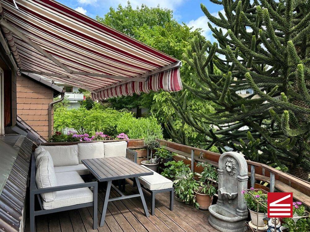 Baden-Baden, Zweifamilienhaus mit großem Garten, Hof und 3 Garagen! – Baden-Baden – Vorschaubild 8