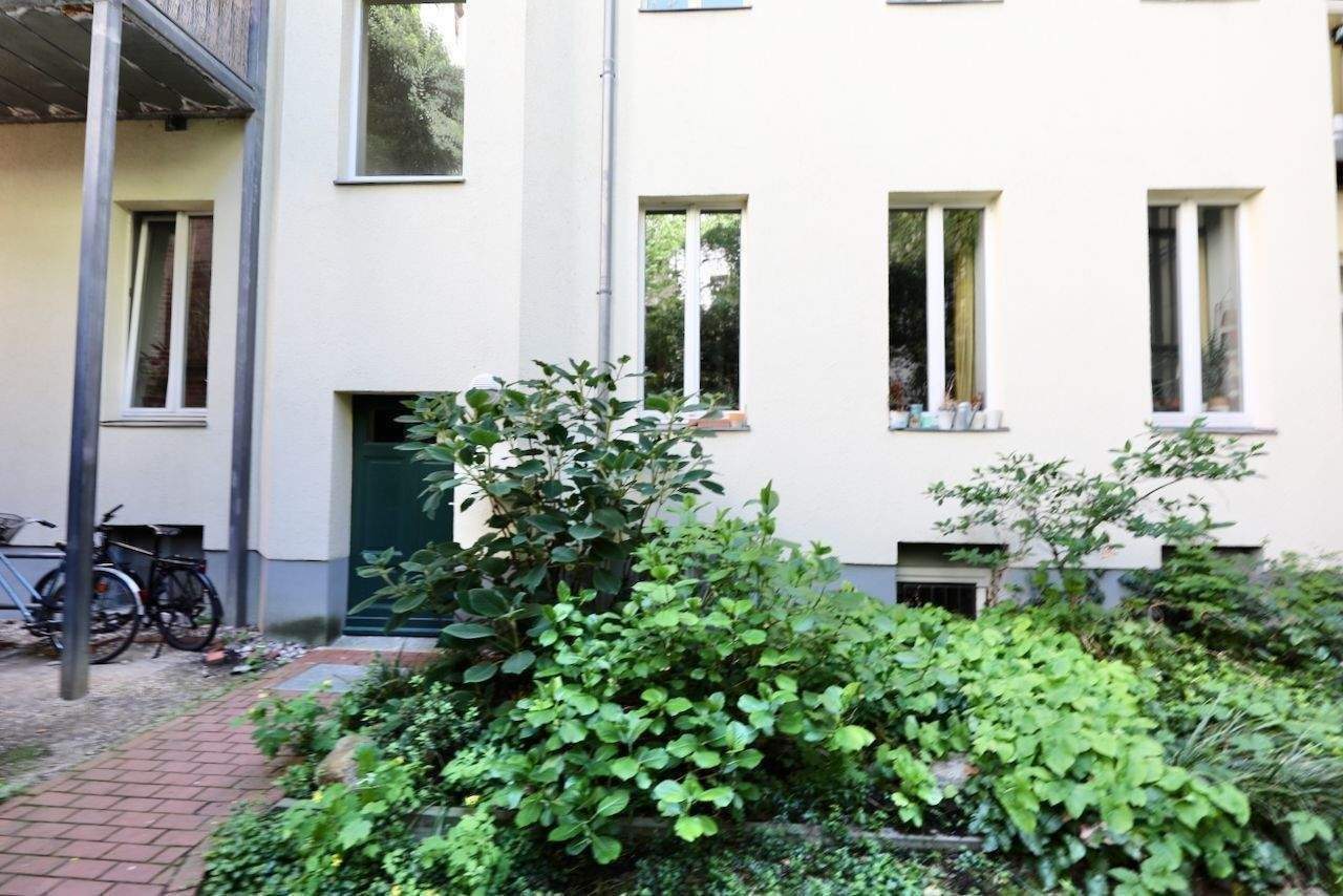 BELIEBTE LAGE IM BERGMANNKIEZ - BEQUEMES HOCHPARTERRE MIT HOHEN DECKEN - ZUR ZEIT VERMIETET – Berlin – Vorschaubild 4