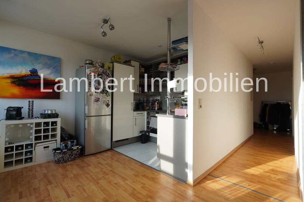 Helle Dachgeschosswohnung mit Sonnenloggia und TG-Stellplatz in Wiesbaden-Erbenheim – Wiesbaden – Vorschaubild 6