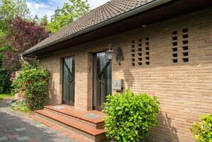 Bezugsbereit, provisionsfrei, Renditepotential | Einfamilienhaus in ruhiger Lage – 26125 Oldenburg – Vorschaubild 2