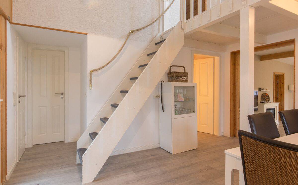 Charmantes Einfamilienhaus mit großem Garten - Möbliert – Rabenkirchen-Faulück – Vorschaubild 8