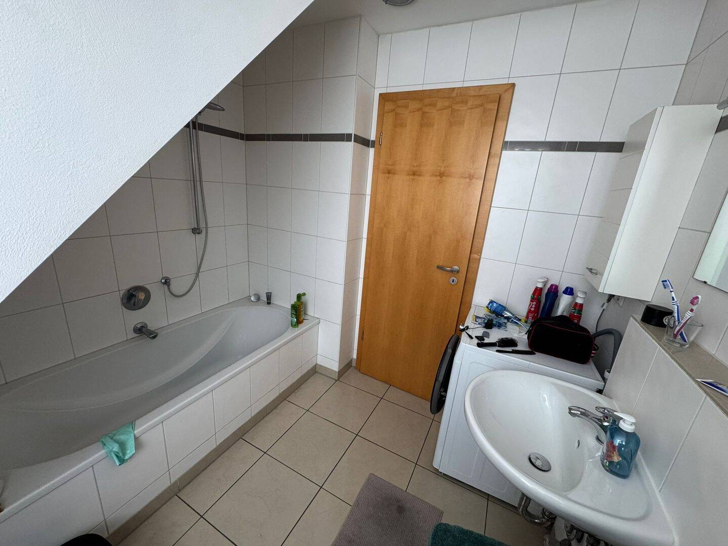 Helle 3-Zimmer Dachgeschosswohnung mit Balkon in Ramersdorf-Perlach – München – Vorschaubild 7
