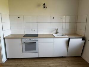 ** Modernisierte 2-Zi-Altbauwohnung in beliebter Lage von Essen-Holsterhausen ** – 45147 Essen – Vorschaubild 3