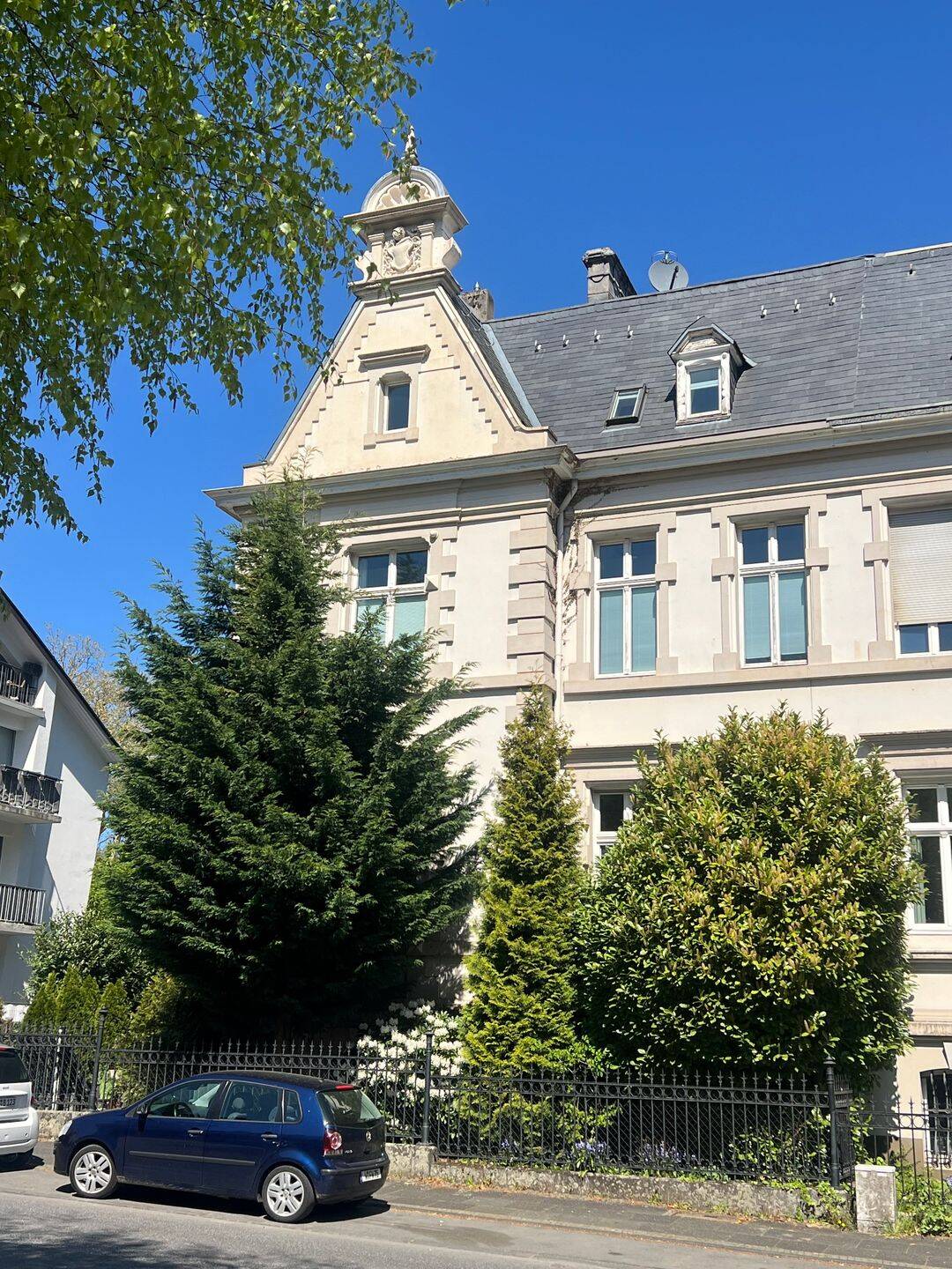 Einmalige Gelegenheit! Repräsentative Villa als Doppelhaushälfte in Wuppertal zu verkaufen!