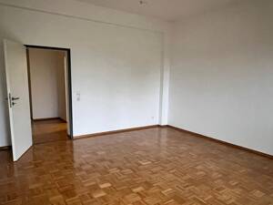 Lichtdurchflutete 2-Zimmer-Wohnung mit Parkett, Balkon, EBK und TG in Top-Lage – 14469 Potsdam – Vorschaubild 5