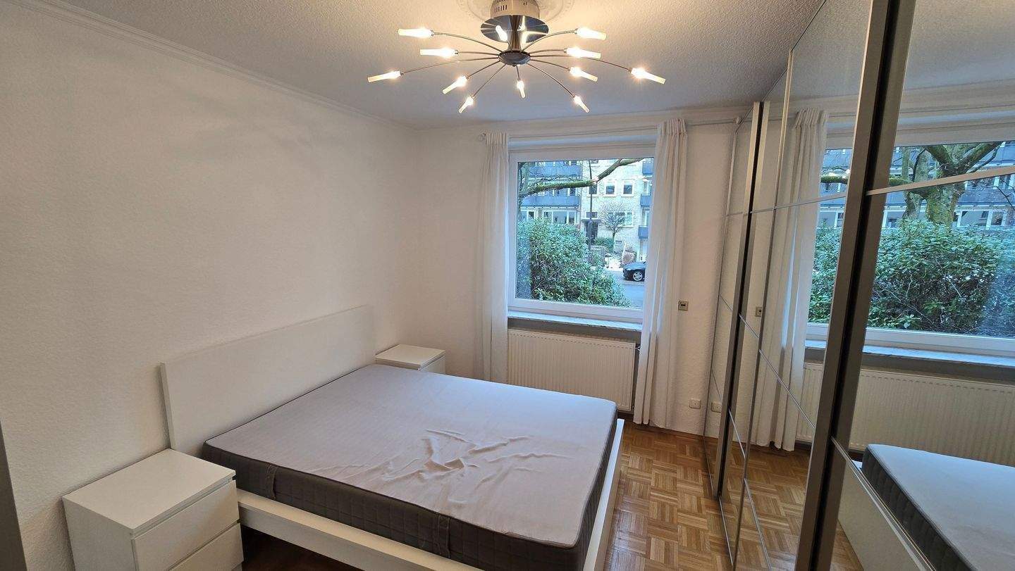 Möblierte 2-Zimmer-Wohnung mit Terrasse nahe der Alster – Hamburg – Vorschaubild 6