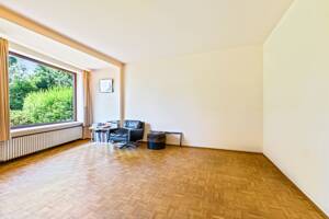 Sanierungsbedürftiges Reihenhaus in ruhiger und gut angebundener Lage von Hamburg-Sasel – 22393 Hamburg – Vorschaubild 3