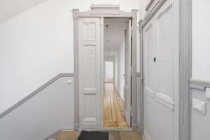 2-Zimmerwohnung mit Altbauflair und Balkon im Prenzlauer Berg
