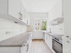 3 Zimmer Küche Bad im 1. Obergeschoss Nähe Ku'damm – 10629 Berlin – Vorschaubild 5