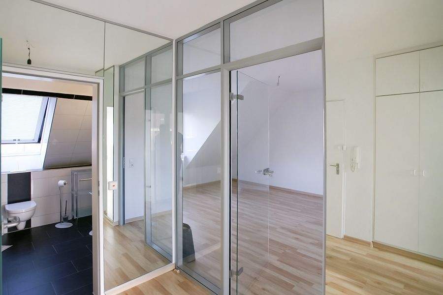 Hannover - Wettbergen: Charmante 2-Zimmer-Eigentumswohnung mit Balkon! – Hannover – Vorschaubild 4