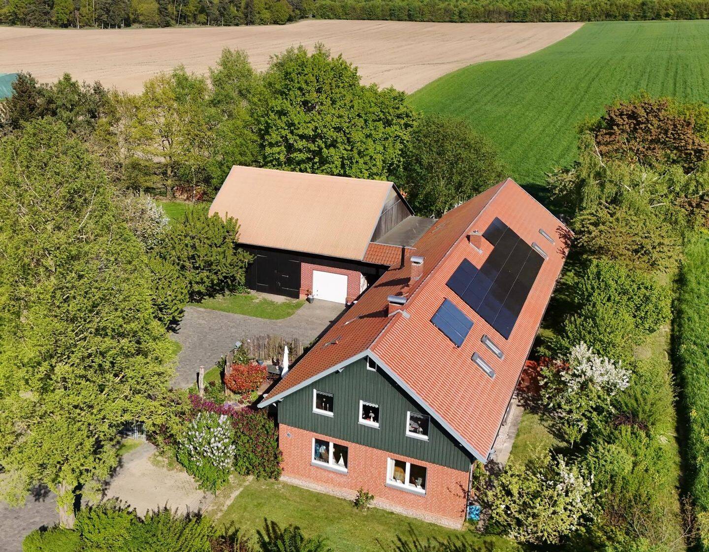 Ein Ort zum Verlieben - energieeffizientes Zuhause mit zusätzlichen Mieteinnahmen! – Bollewick – Bild 1 von 9