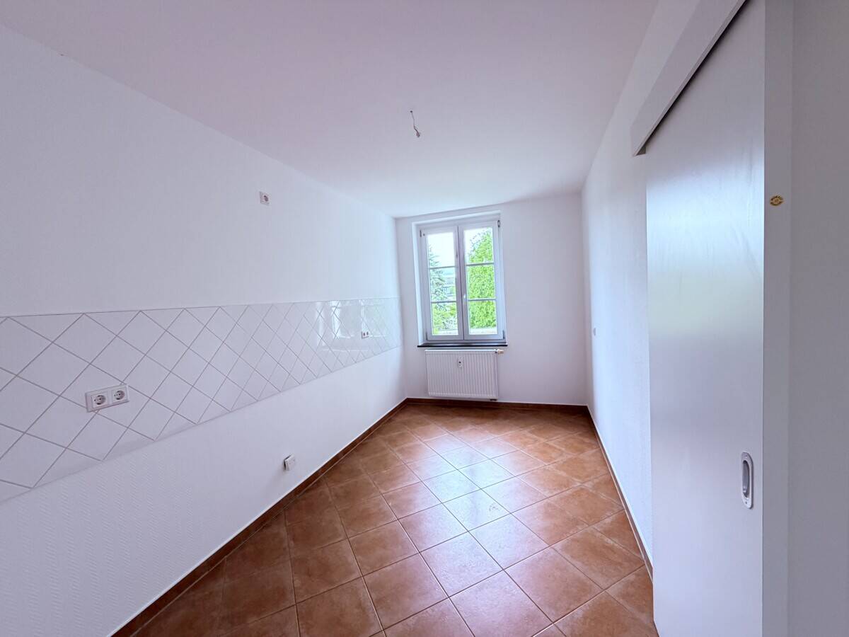 3 ZKB - Balkon - Carport – Chemnitz – Vorschaubild 4
