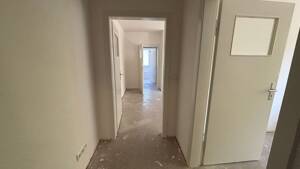 Ruhige 2,5-Zimmer-Wohnung mit Balkon ! 1 Monat KALTMIETFREI! – 45147 Essen – Vorschaubild 5