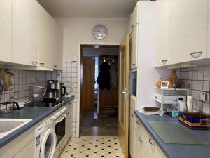 Vermietete 4,5-Zimmer-Wohnung in gefragter Lage – 79111 Freiburg im Breisgau – Vorschaubild 2