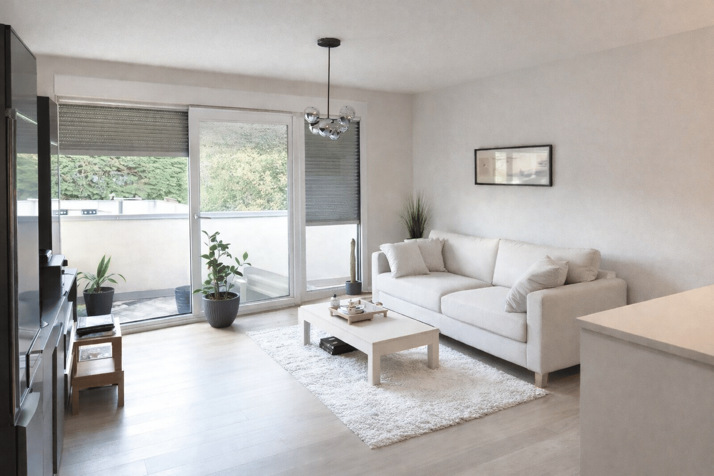 Elegante 4-Zimmer-Wohnung mit Balkon in Köln-Weidenpesch - ideales Investment für Kapitalanleger! – Köln – Bild 1 von 6