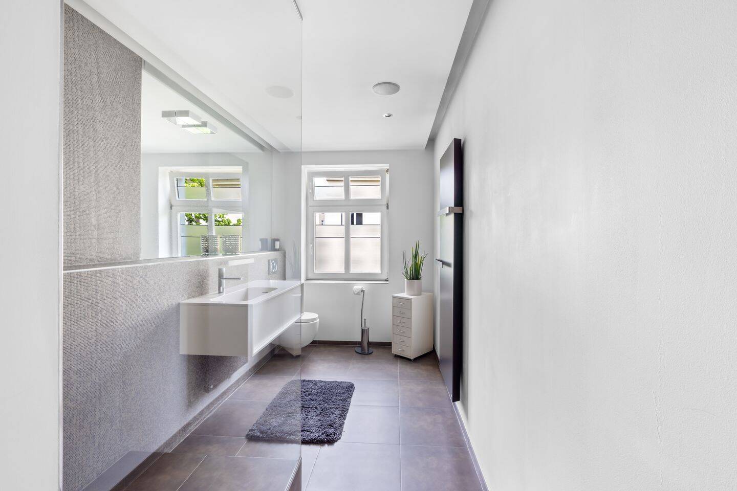 Zwischen Rosenthaler & Zionskirschplatz - Traumhaft sanierter Altbau mit Airbnb Genehmigung – Berlin – Vorschaubild 6