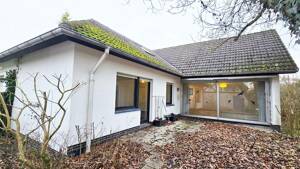 !! VERKAUFT !! BUNGALOW MIT EIGENTUMSGRUNDSTÜCK UND 2 GARAGEN! Modernisierungsbedürftig, aber mit solider Substanz – Im Kamp 13, 49152 Bad Essen – Vorschaubild 8
