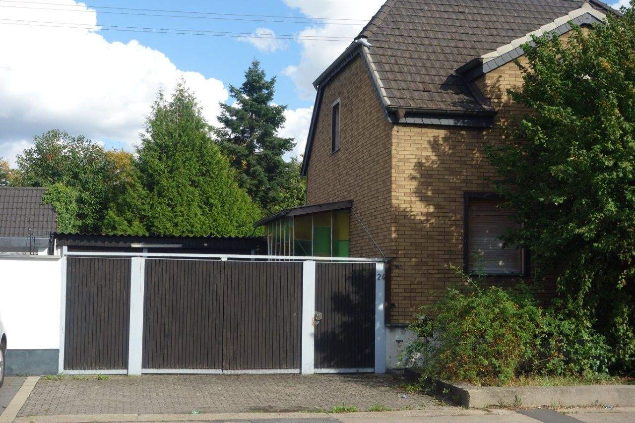 Kaufpreisreduzierung wegen Renovierungsarbeiten, 791 m² Grundstück 28 mtr. tief bebaubar – Weilerswist – Bild 1 von 8