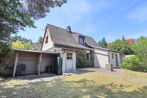 Platzreiches Einfamilienhaus auf sonnigem Grundstück in Hamburg Sasel – 22393 Hamburg – Vorschaubild 2