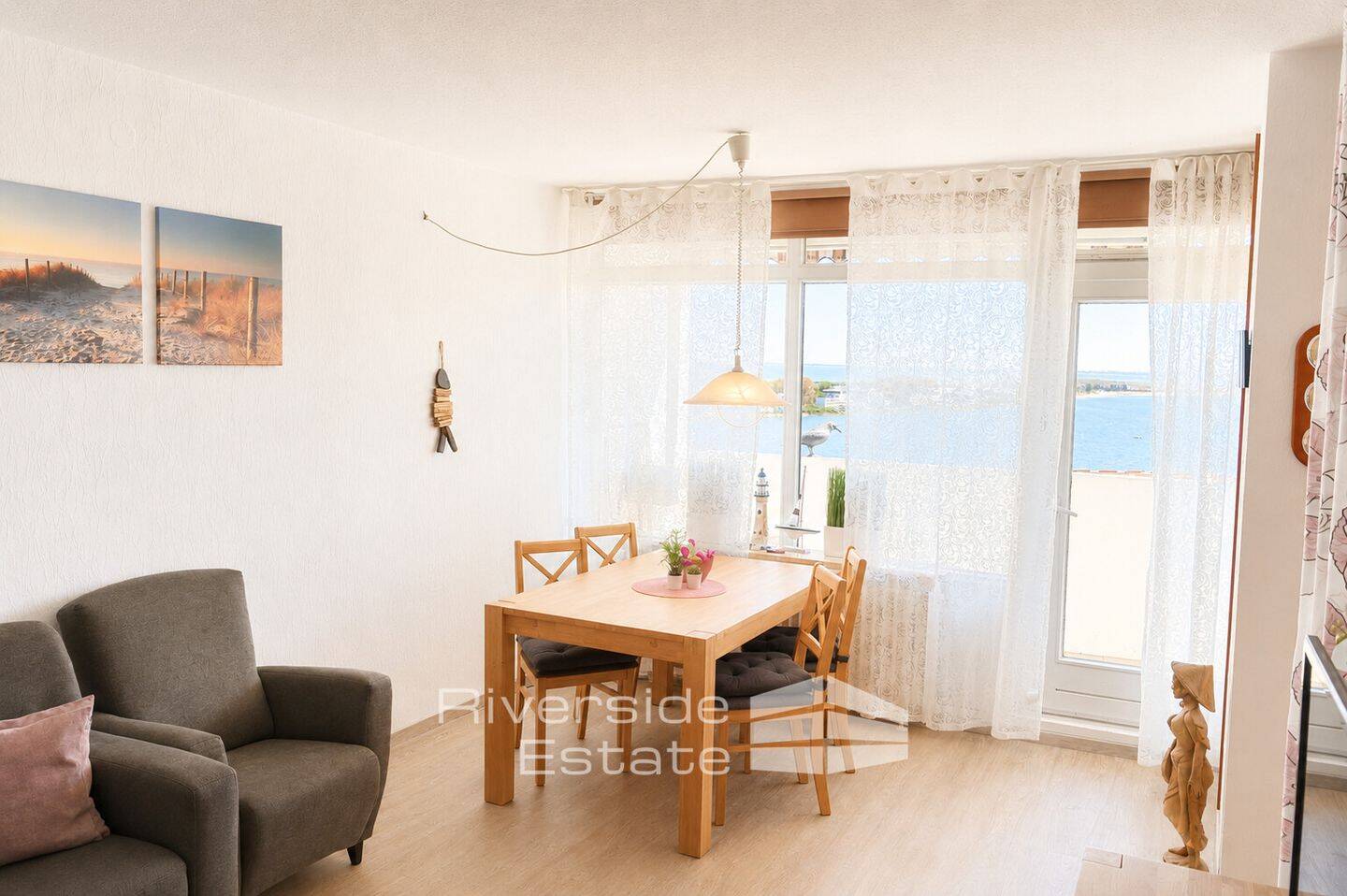 Heiligenhafen | Gepflegte 2-Zimmer-Ferienwohnung mit Schlafnische und Weitblick – Heiligenhafen – Vorschaubild 4