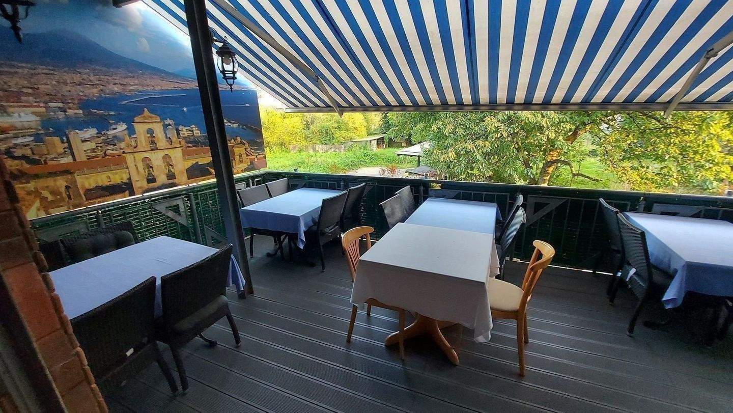 Renditeobjekt mit 4 Wohneinheiten und Gastronomie – Nalbach – Vorschaubild 3