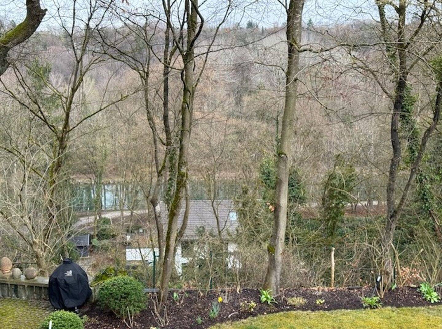 Rarität in Pullach - außergewöhnliche Penthouse Wohnung mit großer Dachterrasse