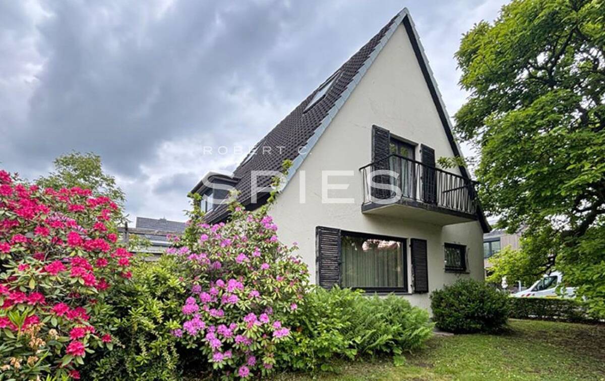 Hier findet das Familienleben seinen Platz - Einfamilienhaus mit Charme und Potenzial – 28759 Bremen – Bild 1 von 9