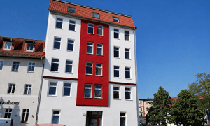PROVISIONSFREI! Bezugsfreie 3-Zimmer-Wohnung mit Balkon & Aufzug in Magdeburg-Buckau!