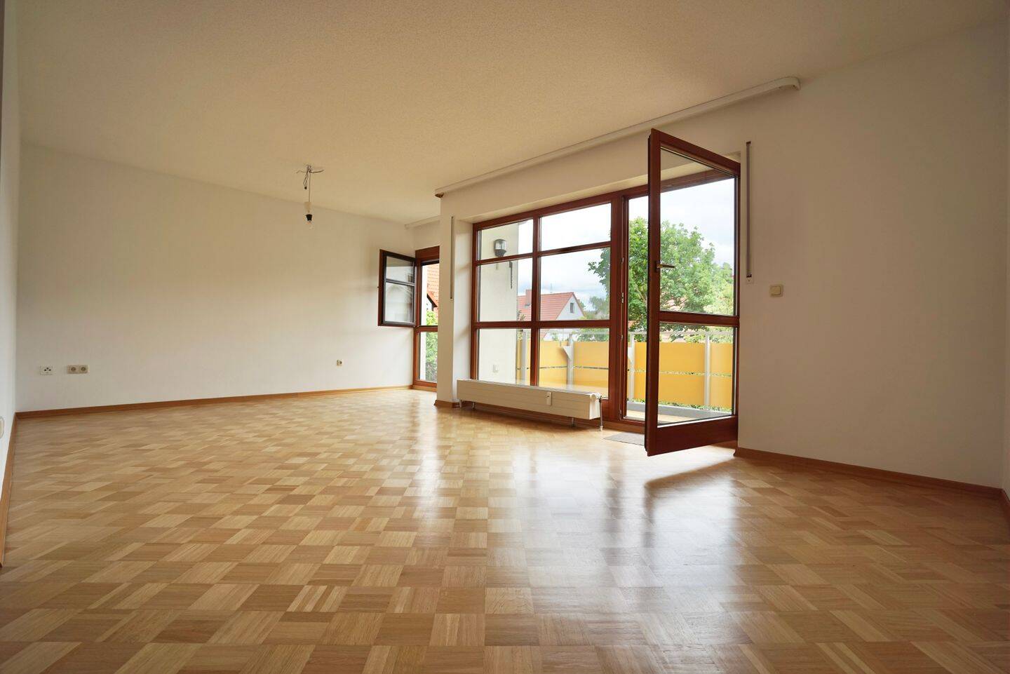 Genießen Sie die Südseite - helle 3-Zimmer-Wohnung mit Balkon – Nürnberg – Vorschaubild 5