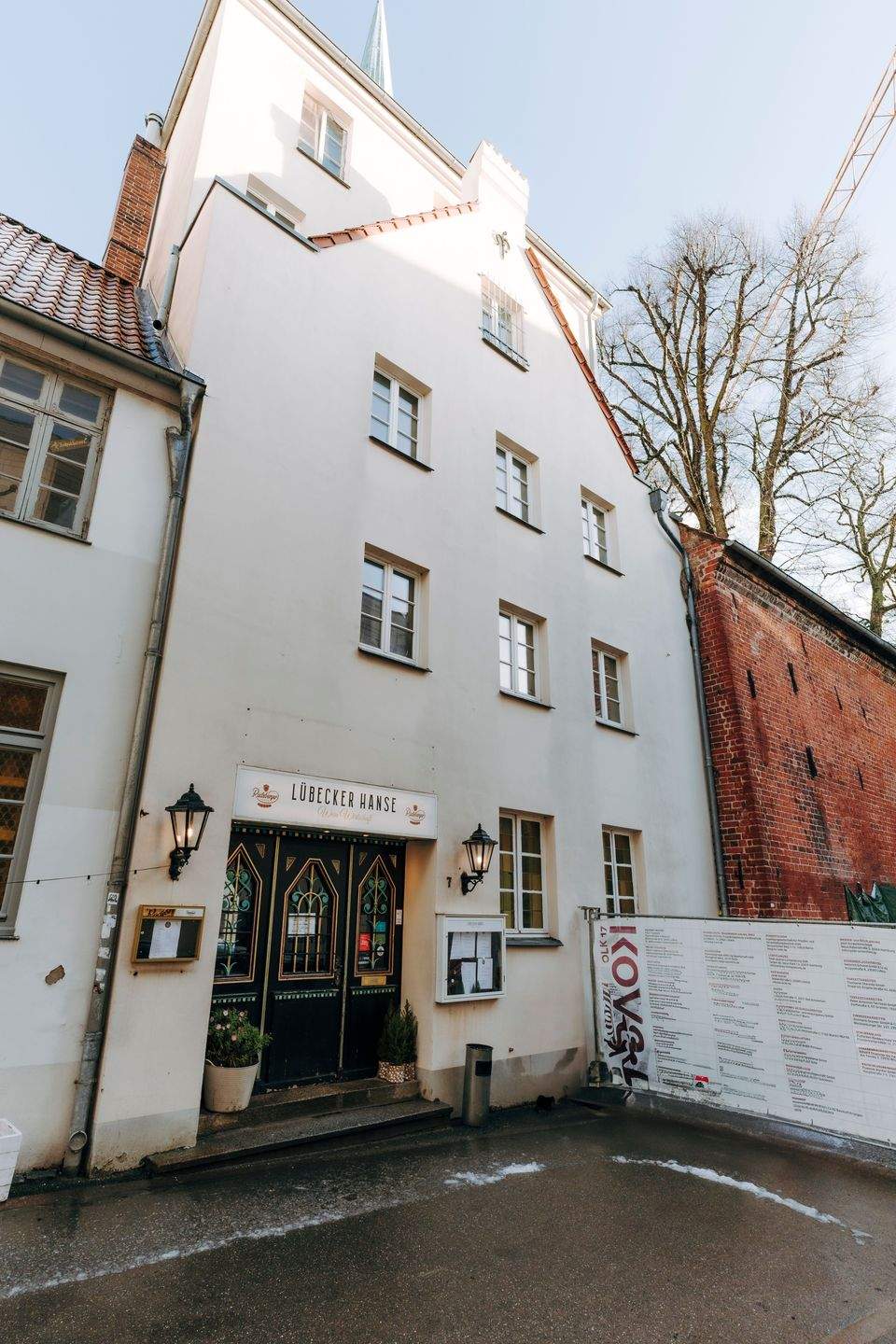 Vermietet - 2 Zimmer - Lübecker Altstadt mit Blick auf die Petrikirche – Lübeck – Vorschaubild 3