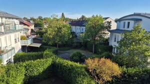 Elegante 2 Zimmer Dachgeschoß Wohnung in Obermenzing – 81247 München – Vorschaubild 2