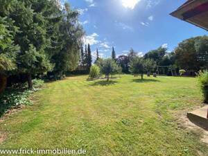 Großes Wohnhaus mit Garage und parkähnlichem Garten – 23758 Oldenburg in Holstein – Vorschaubild 8