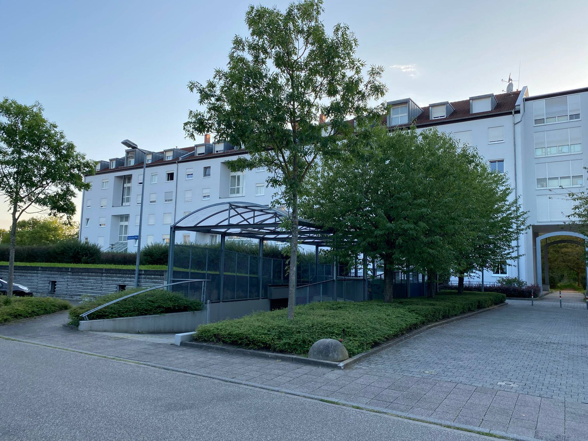 Moderne 2-Zimmer-Dachgeschosswohnung mit Balkon in Karlsruhe-Hagsfeld – Karlsruhe – Vorschaubild 5