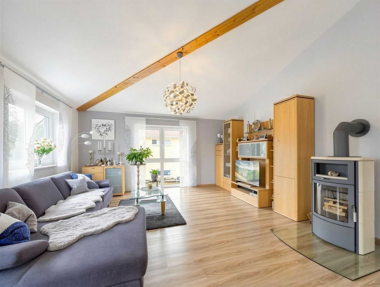 Modernes Wohnhaus mit Einliegerwohnung & Burgblick - vielseitig nutzbar in Top-Randlage – Hechingen – Vorschaubild 2
