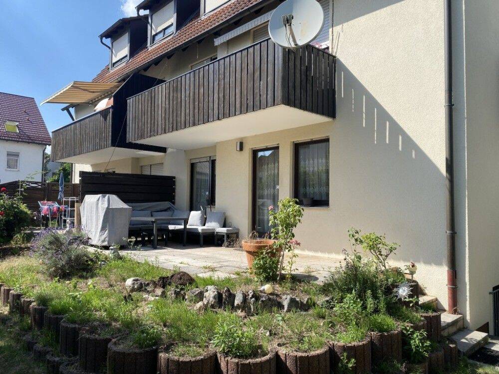 3 plus 1 .... Terrassenwohnung mit großem Hobbyraum ...