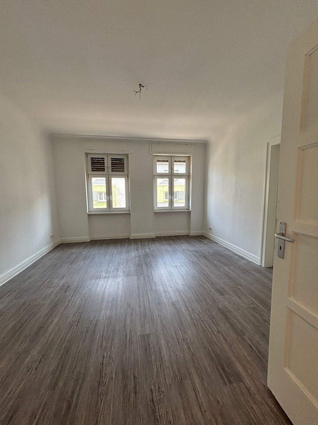 renovierte 3 Zimmer Wohnung in zentraler Lage von Saarbrücken