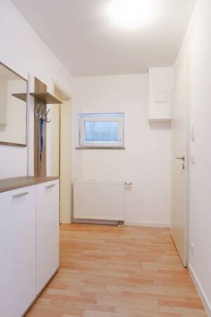 großzügige 1-Zi-Wohnung inkl. EBK, Waschmaschine u. Trockner – 75177 Pforzheim – Vorschaubild 3