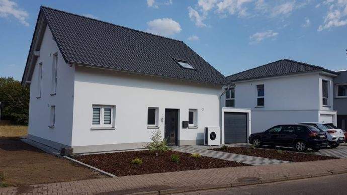 Stadthaus S 125 als Neubauvorhaben inkl. Grundstück in Bilsdorf – Nalbach – Bild 1 von 3
