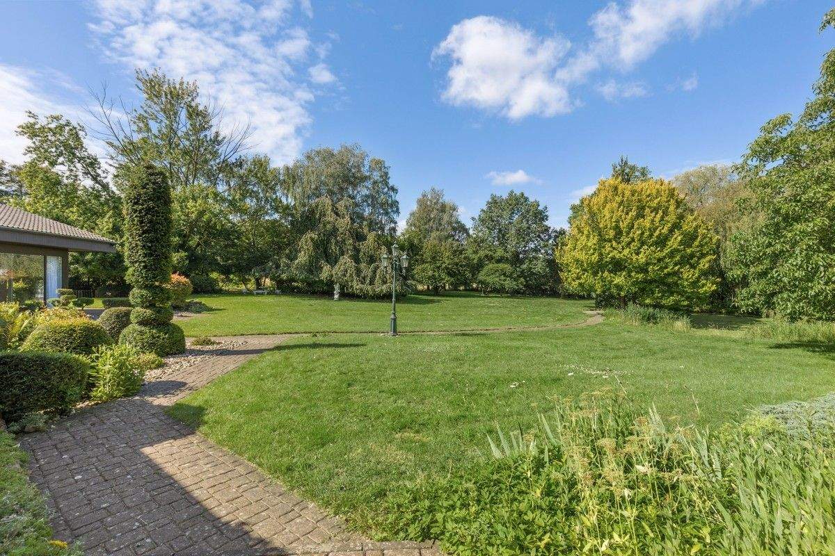 Provisionsfrei - Anwesen mit parkähnlichem Grundstück und exklusivem Wohnkomfort in einmaliger Lage – Ochtrup – Vorschaubild 3