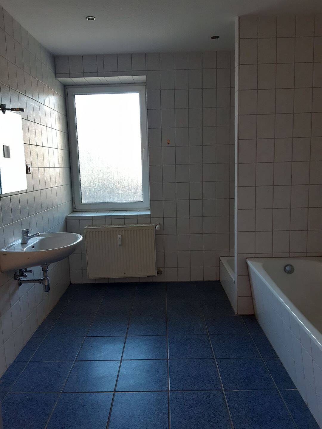 5-Zimmer mit 2 Bädern, 2 Balkonen, PKW-Stellplatz in Chemnitz-Ebersdorf – Chemnitz – Vorschaubild 6