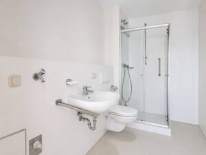 2 Raum, Balkon, Stellplatz, bezugsfrei – 4329 Leipzig – Vorschaubild 7