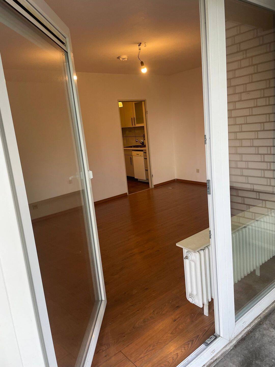 Schöne Wohnung mit großen Balkon 200 Meter bis zur Außenalster – Hamburg – Vorschaubild 5