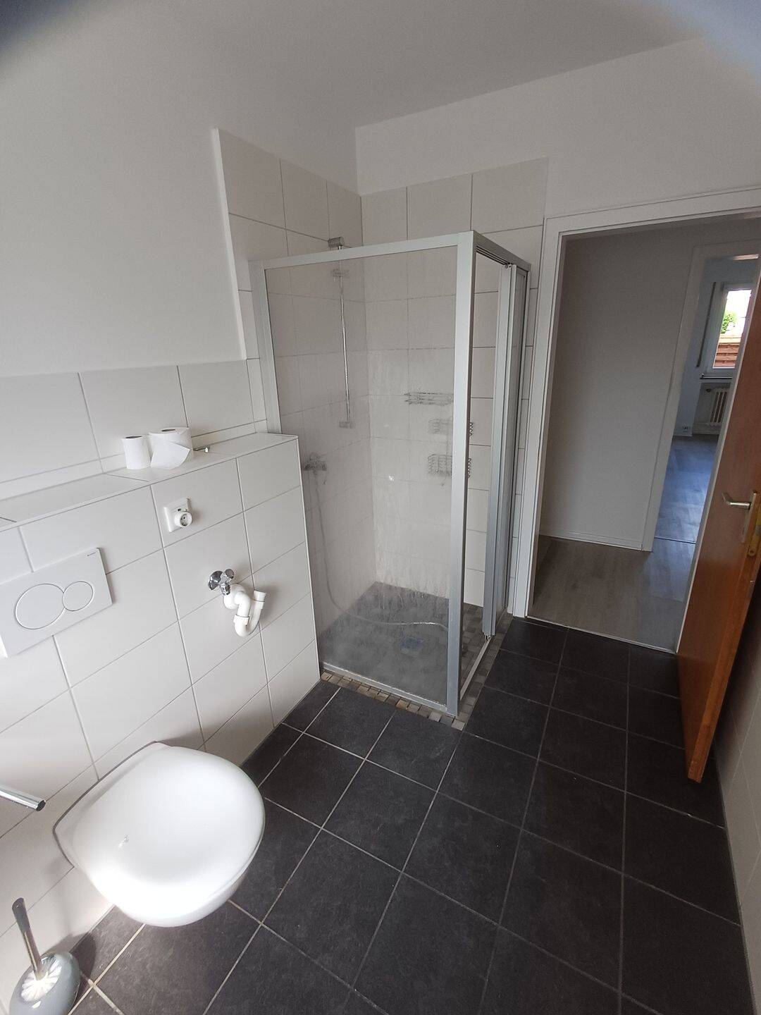 Schöne 3- zimmer, wohnung zu vermieten – Krefeld – Vorschaubild 9